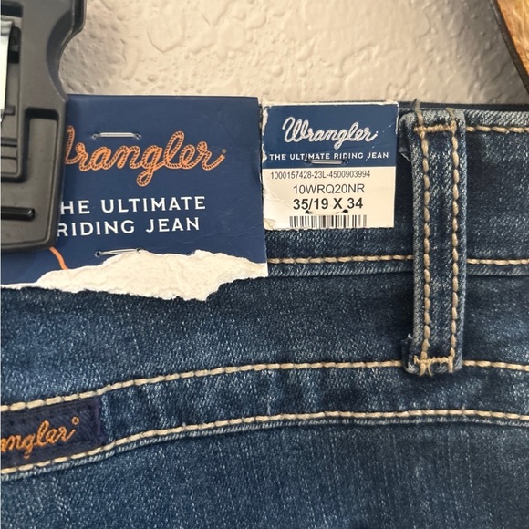 Wrangler Womens Q-Baby Mid Rise Boot Cut Ultimate Riding Jean 35/19 x 34 - Picture 5 of 6